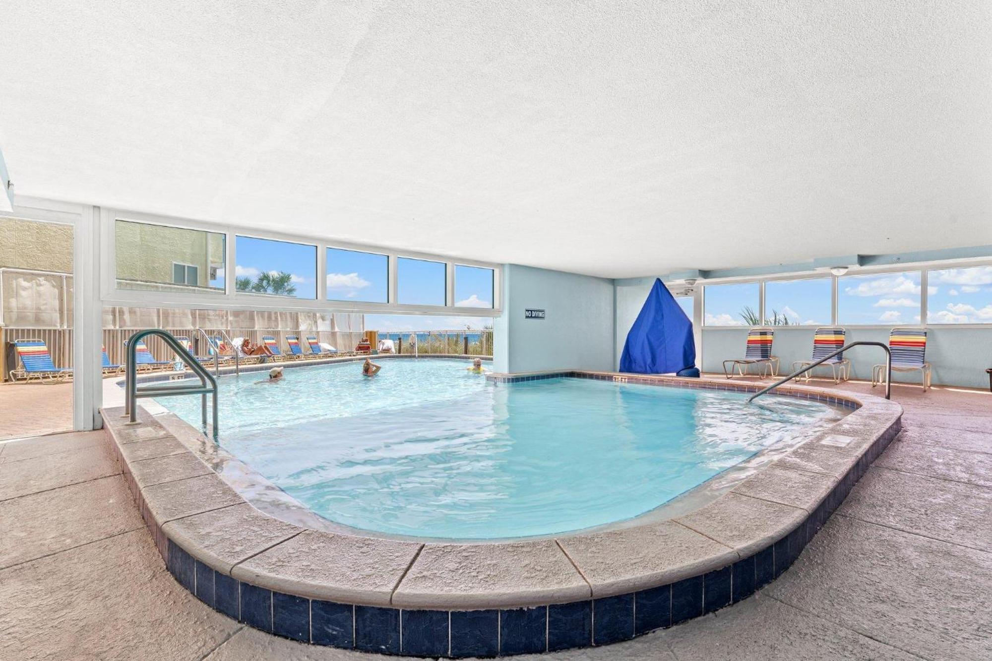 Tropic Winds 2305 Holiday home