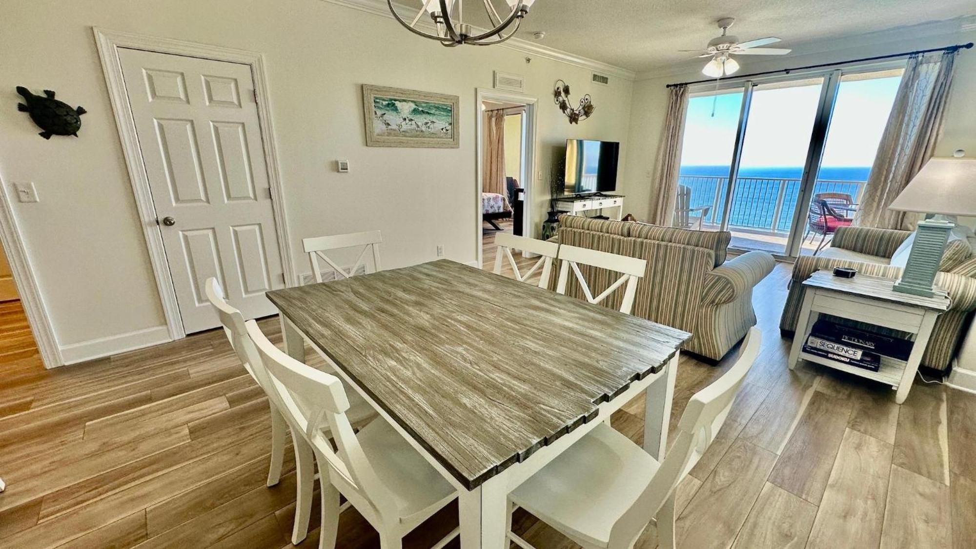 Tropic Winds 2305 Holiday home